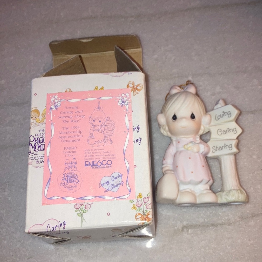 New precious moments ornament
